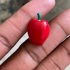 Small Red Apple Pin 🍎